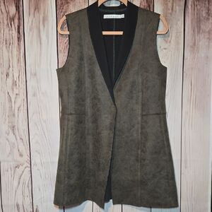 209 wst Boutique Olive and Black Women's Vest Womens Medium